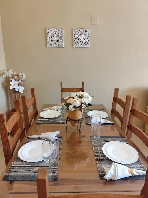 Penthouse Paradiso: 2Br Oasis In Casares Del Sol 0*,