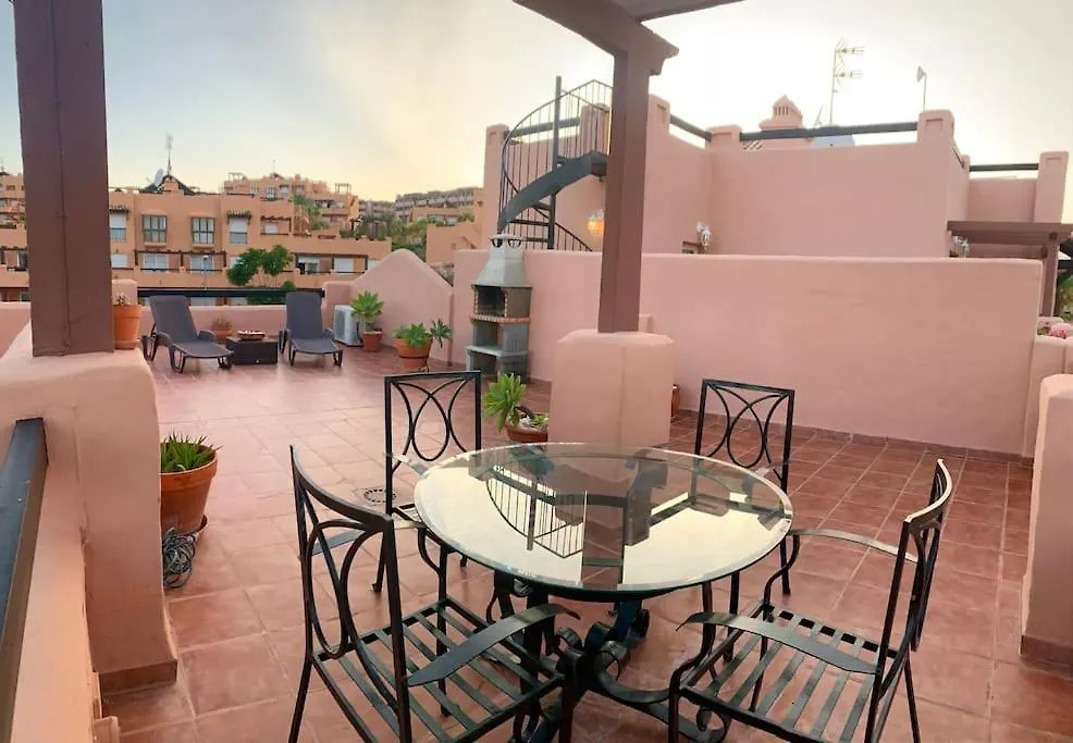 Apartment Penthouse Paradiso: 2Br Oasis In Casares Del Sol